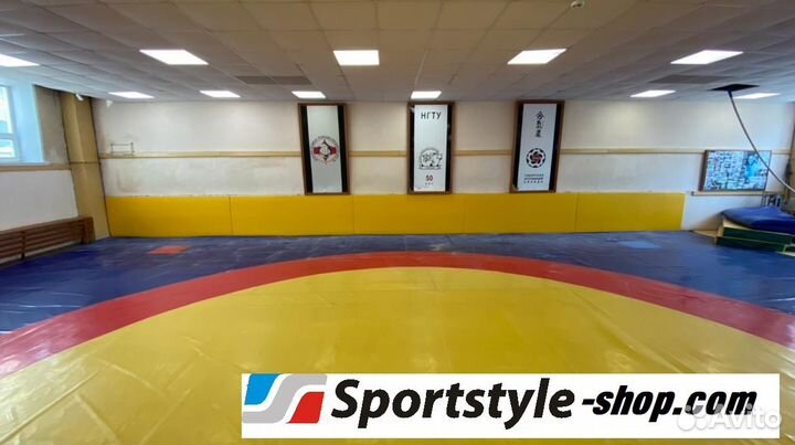 Мягкая защита стен по периметру спортивного зала