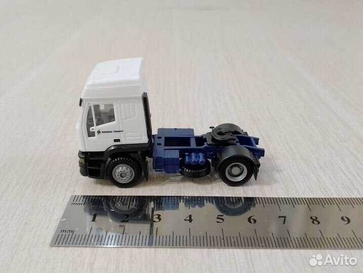 220) Тягач Iveco