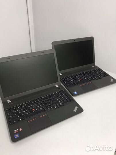 Ноутбуки Lenovo ThinkPad e555 с док-станцией