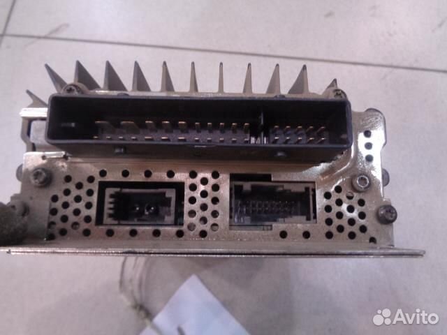 Усилитель акустической системы Audi A8 D3 2002-20