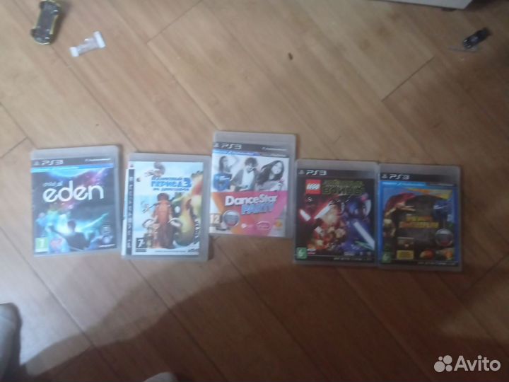 Sony PS3 +джойстик и игры