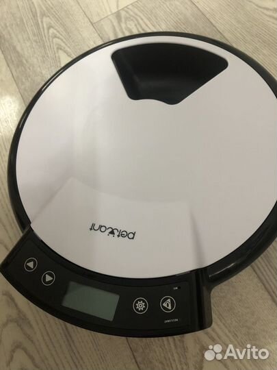 Автокормушка для собак/кошек