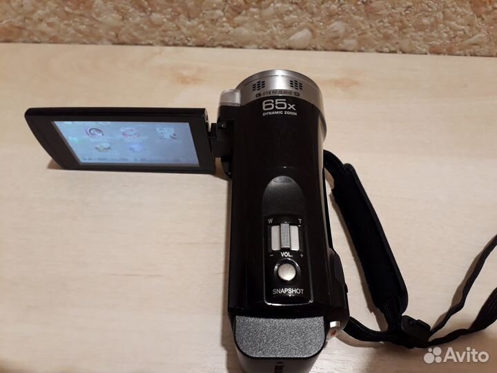 Видеокамера JVC Everio GZ-E509BE