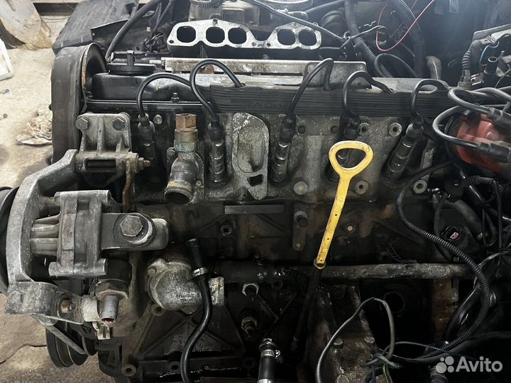 Двигатель Audi 100 C3 2,0 RT