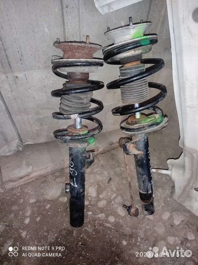 Амортизатор бмв е90