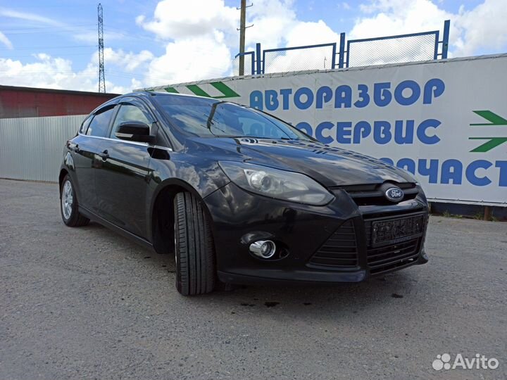 Кронштейн кондиционера Ford Focus 3 2012 4M5Q19D624 Отличное состояние