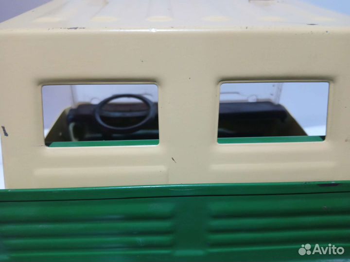 Грузовая машина металлическая большая СССР