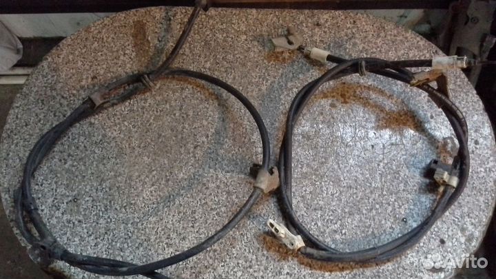 Трос стояночного тормоза Форд Куга 2 Ford Kuga