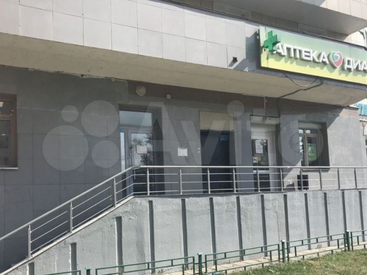 Продам торговое помещение, 130 м²