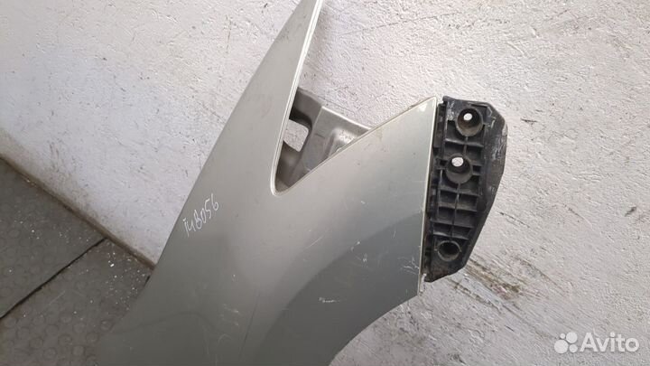 Крыло Toyota Auris E15, 2008