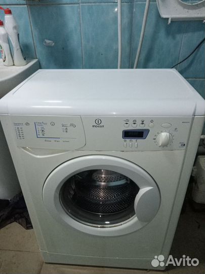 Стиральная машина indesit