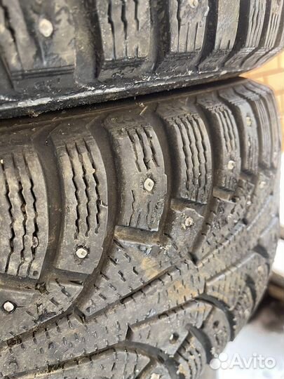 Nokian Tyres Hakkapeliitta 5 215/60 R16