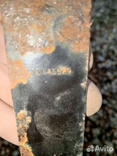 Крепёж топливного бака бмв х5 е53