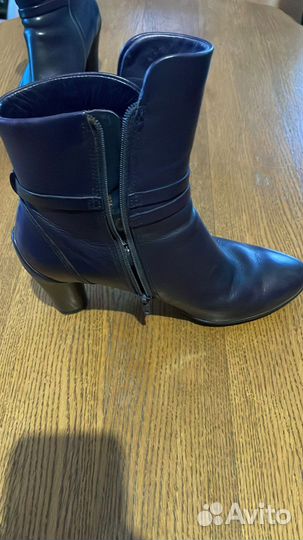 Ботильоны 39 размер синие ecco