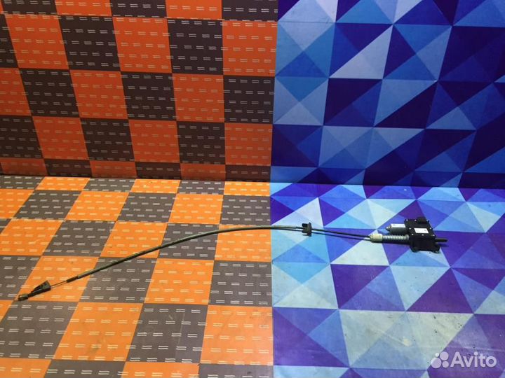 Моторчик стояночного тормоза Пежо 3008 1