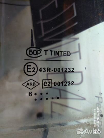 Стекло двери заднее правое Renault Logan 1