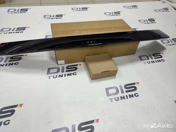 Спойлер на стекло Mercedes C class w204 Black