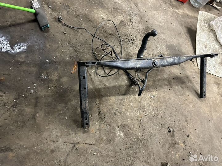 Фаркоп audi a6 c4