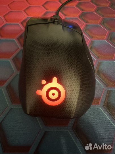 Östeelseries rival 700 with optical 3360 Module