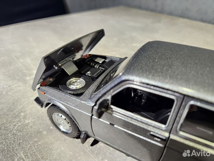 Модель ваз 2121 Нива 1:24