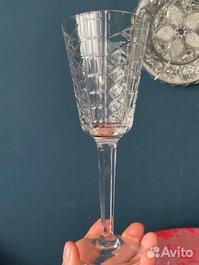 Хрустальные фужеры кубки