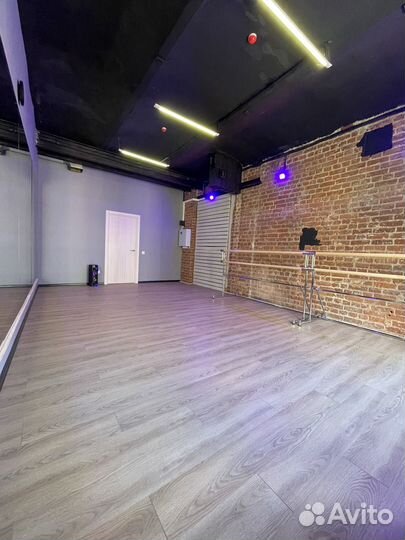 Почасовая аренда зала для танцев, спорта