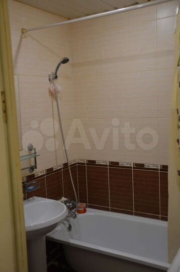 2-к. квартира, 41 м², 1/3 эт.