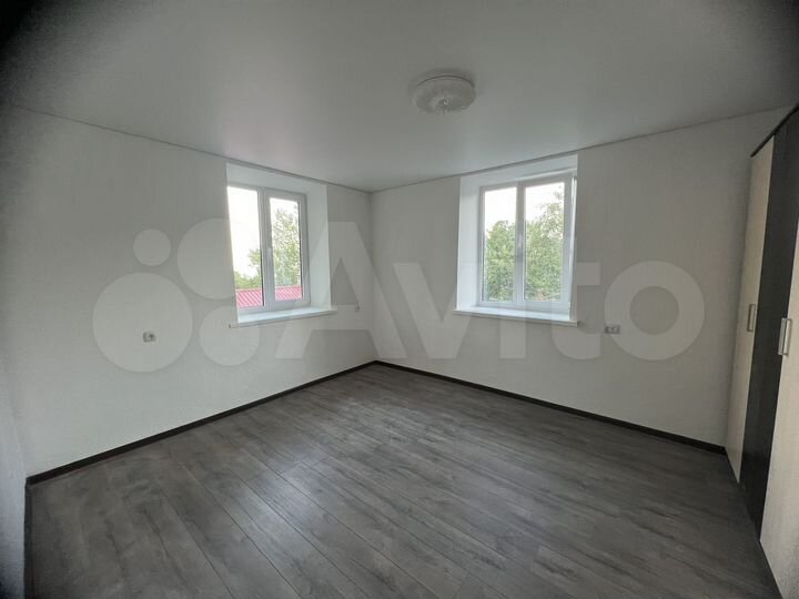 2-к. квартира, 43 м², 1/1 эт.