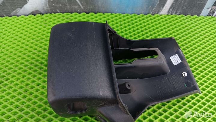 Подрулевой пластик geely gc6 14 г.в