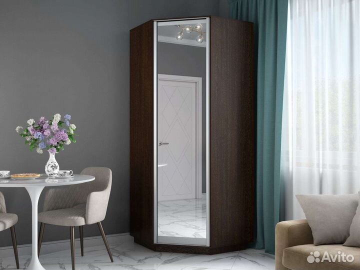 Угловой шкаф