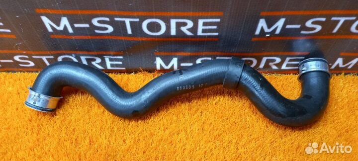 Патрубок радиатора верхний Mercedes-Benz C-Class