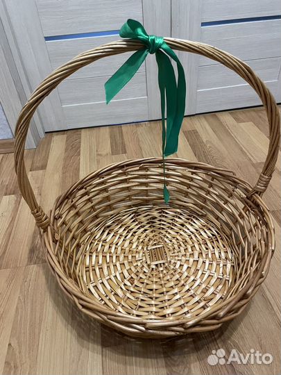 Корзина плетеная