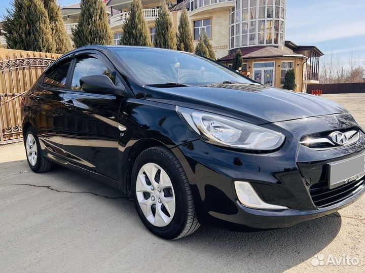 Hyundai Solaris 1.6 AT, 2012, 187 000 км