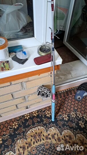 Спиннинг с катушкой