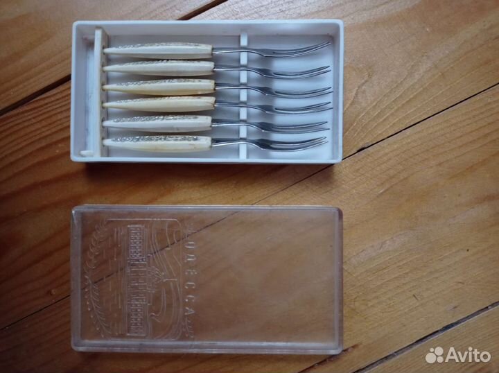 Набор десертных вилок, ретро