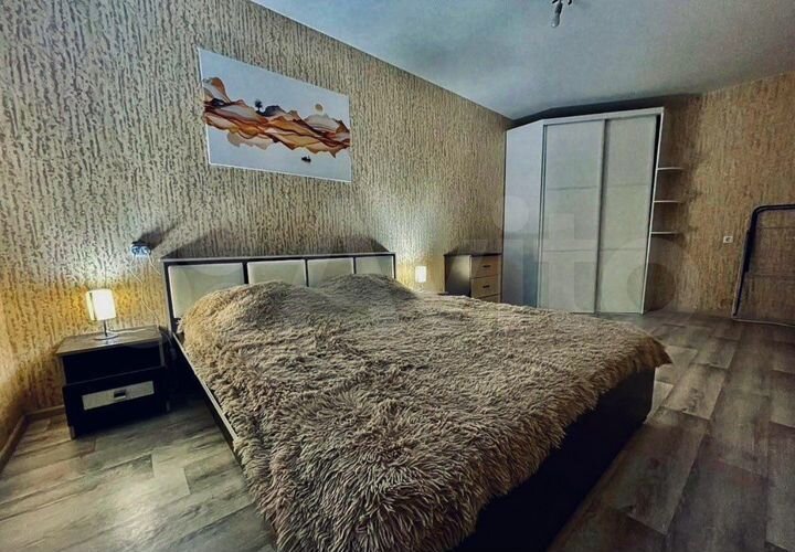 2-к. квартира, 55 м², 10/16 эт.