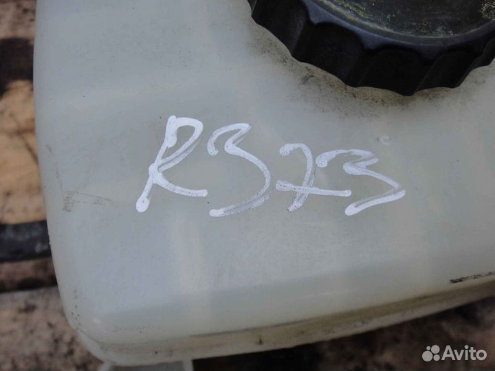 Toyota harrier Бачок тормозной жидкости