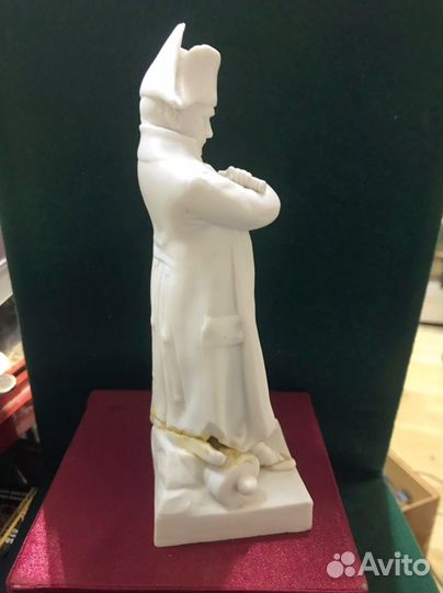 Статуэтка Наполеон с пушкой, фарфор бисквит