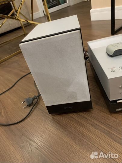 Музыкальный центр sony