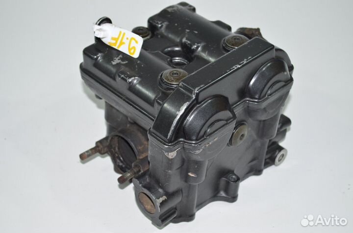 Головка в сборе передняя Suzuki SV400S