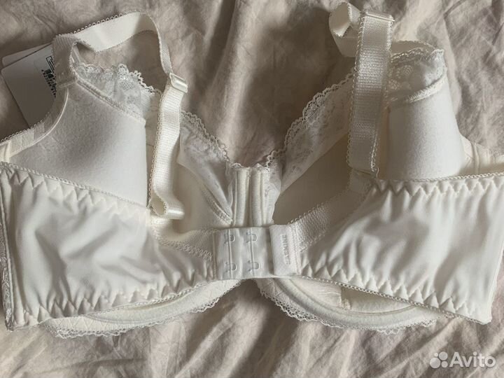 Бюстгальтер 85f