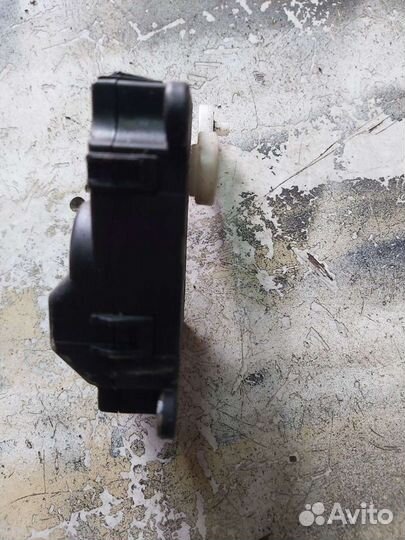 Привод печки Киа Рио Kia Rio 1