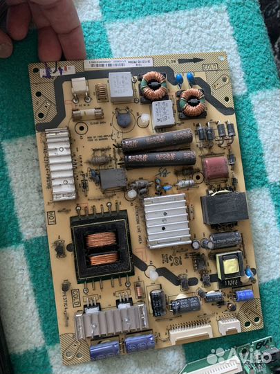 Плата от телевизора Thomson EAX66704203 (1.0)