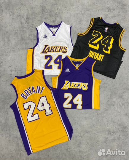 Майка Брайант