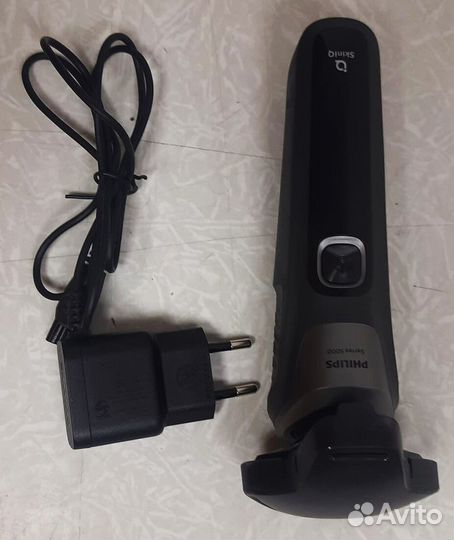 Электробритва Philips Series 5000 SkinIQ