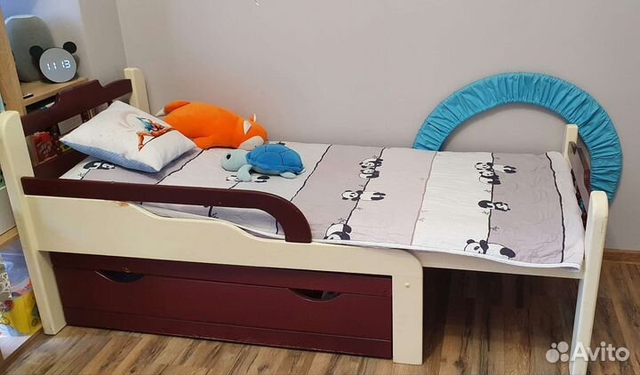 Детская кровать- бесплатно не отдам