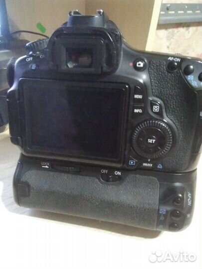 Батарейный блок Canon BG-E9 для Canon EOS 60D