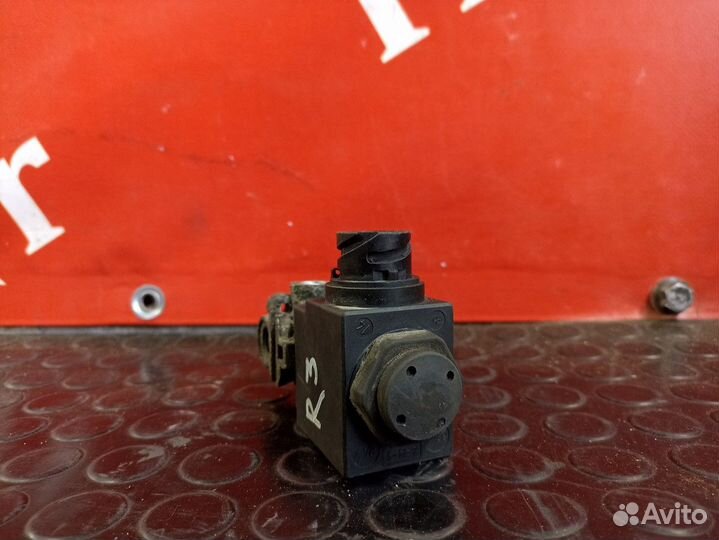 Клапан электромагнитный Renault T