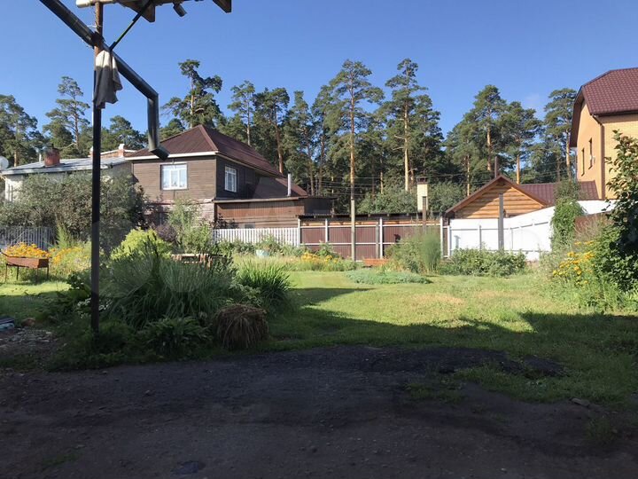 Коттедж 120 м² на участке 9,8 сот.