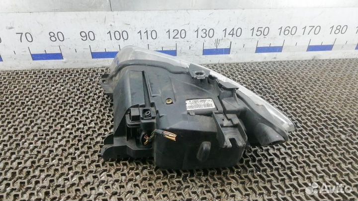 Фара правая Audi Q7